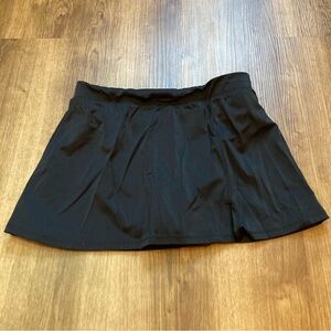 5/$15 Black Swim Skirt (Small)